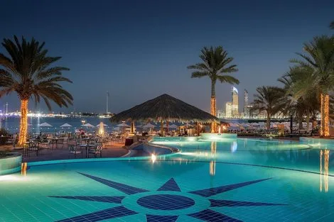 Abu Dhabi : Hôtel Radisson Blu Hotel & Resort Abu Dhabi Corniche