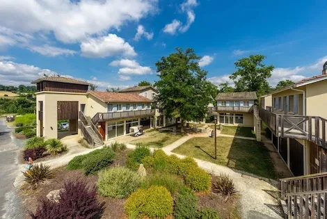 France : Résidence hôtelière Barbaste - Le Domaine du Golf d'Albret Golf & Resort*** - Vacancéole -