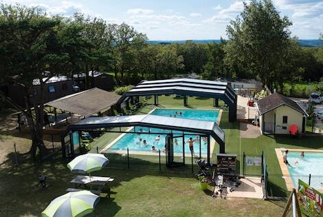France : Camping Les Hirondelles - Camping Sites et Paysages