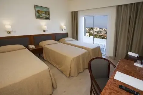 Chambre standard Triple