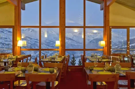 restaurant