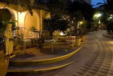 Hôtel Emona Aquaeductus rome ITALIE