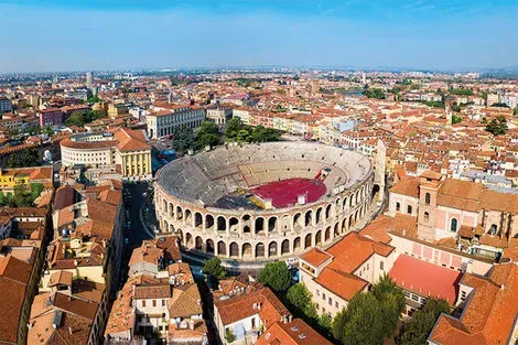 Circuit Opéra dans les Arènes de Vérone, Aïda de Verdi - Départ Sud verone Italie
