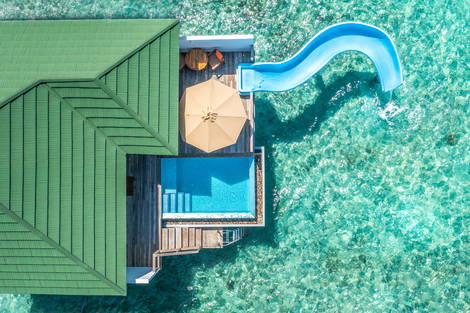 Ocean villa with Pool + Slide